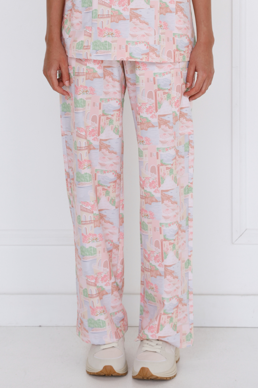 Women’s Riviera Performance Scrub Pants – front view